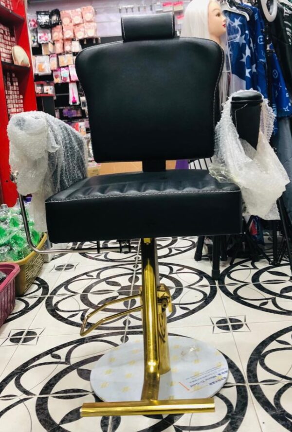 FOTTEILLE COIFFURE TYPE ITALY NOIR ET DORRIE